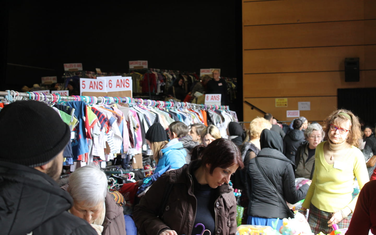 Kledingmarkt Union des Familles d'Audincourt