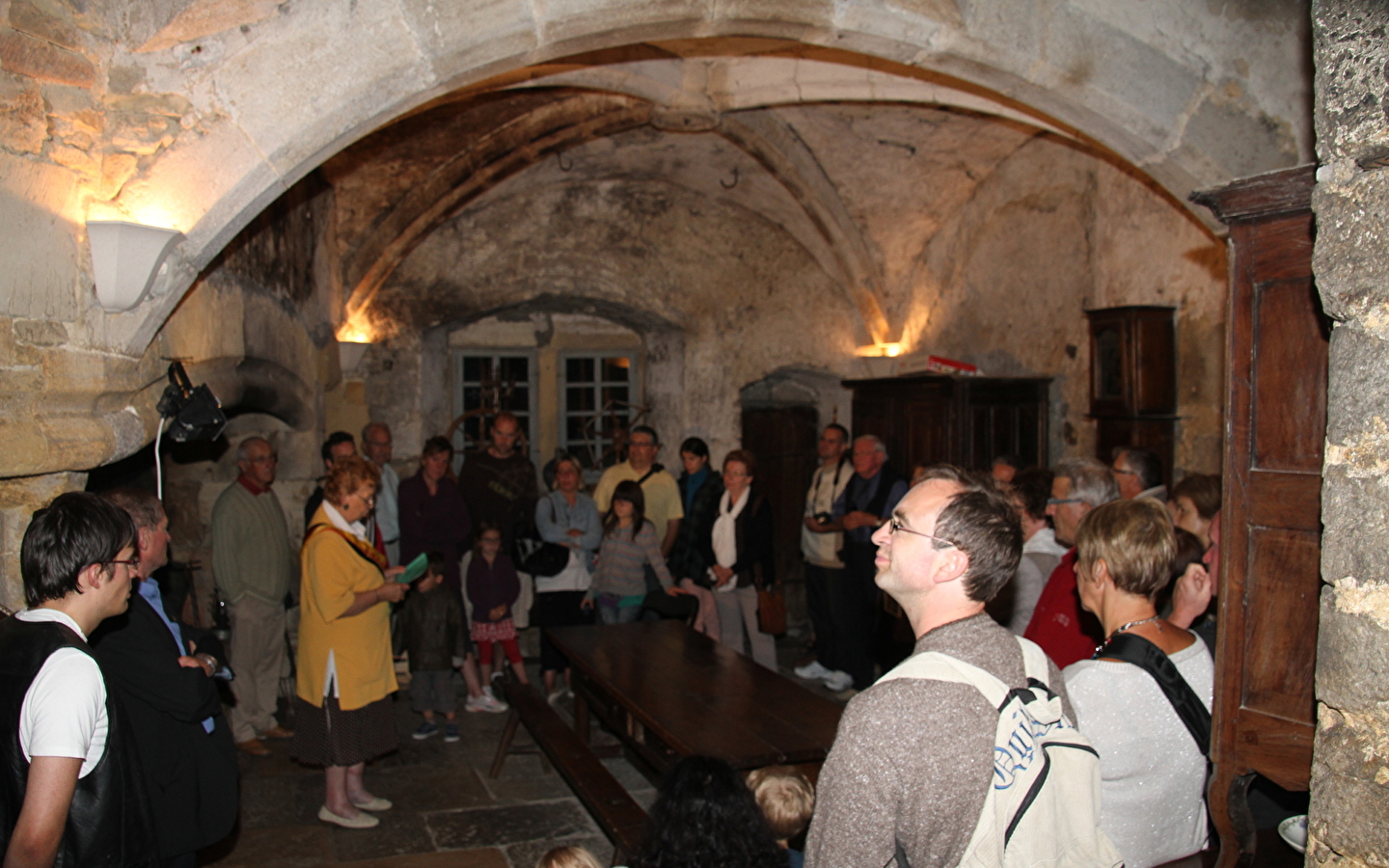 Visite nocturne de l'abbaye de montbenoit
