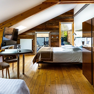 Hôtel L'Etang Du Moulin by Céline