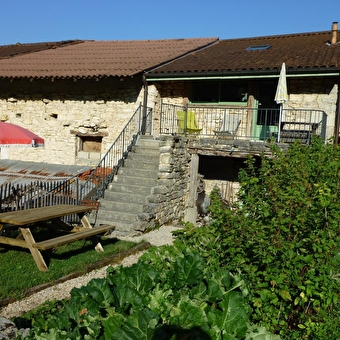 Gîte Les Demoiselles - SERRIERES-SUR-AIN