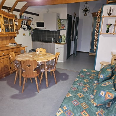 L'Orée des Pistes - Studio en résidence - R411LER00