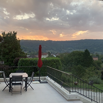 Longue vue en Arbois - ARBOIS