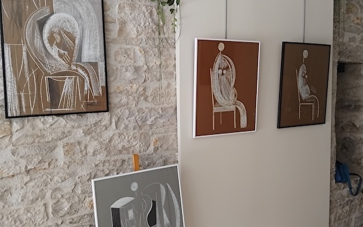 Tentoonstelling van tekeningen, houtskool, krijt en pastel van Christian Lopez