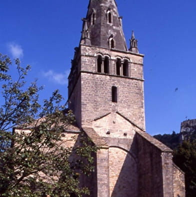 Bezoek aan de kerk van Mouthiers-le-Vieillard