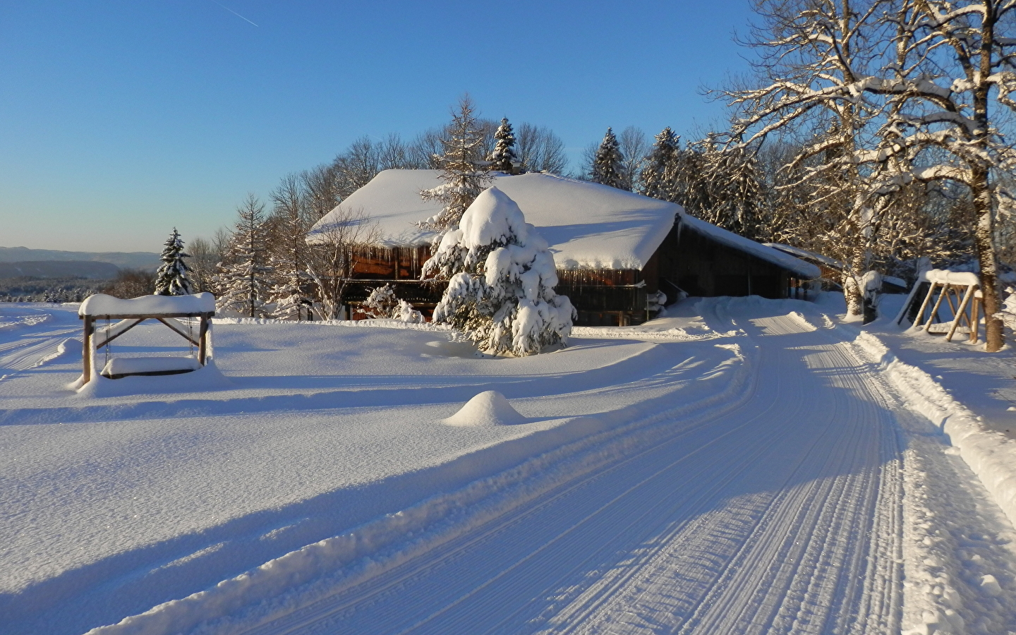 Winter yoga en skivakantie