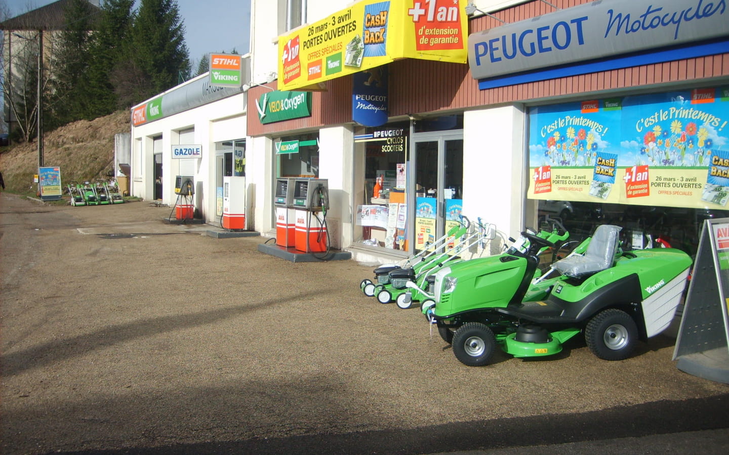 Scooters / motoculture / station services
