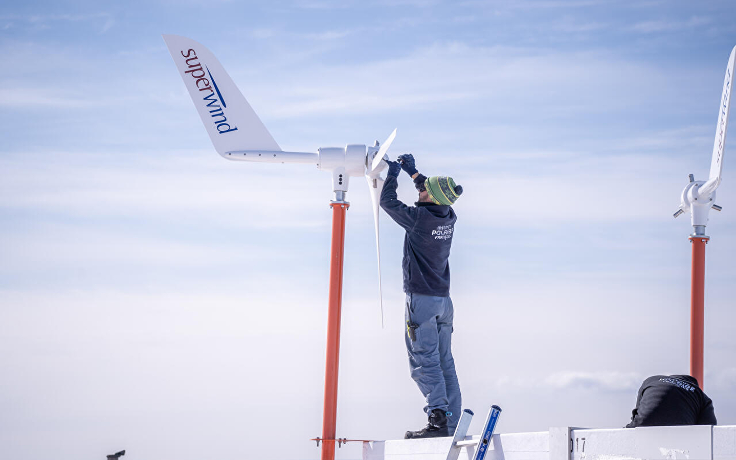 Conferentie 'Een Jura-man op Antarctica' door Nicolas Pernin, overwinteraar in 2022 en verantwoordelijke voor de wetenschappelijke inval AWACA voor het Frans...