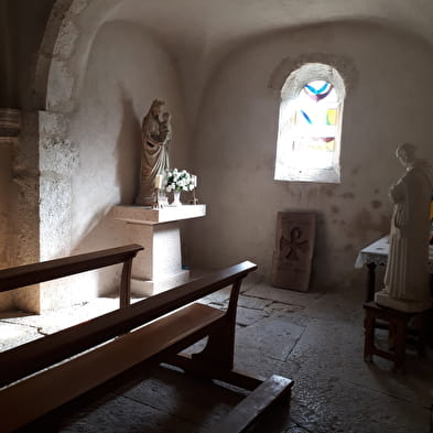 Eglise Saint-Antoine et son Sully