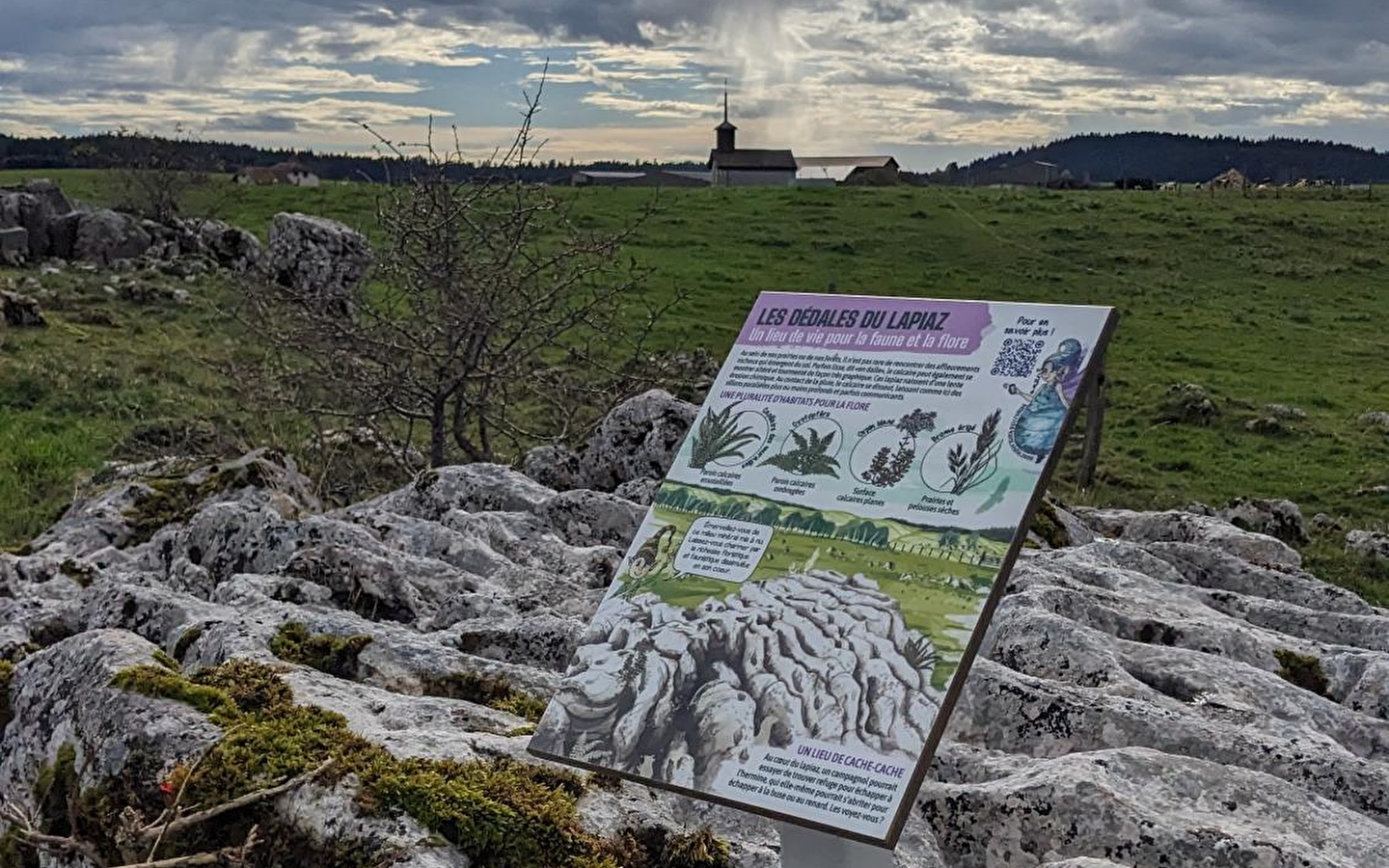 Fankarstique wandeling in Courvières: wanneer steen zijn verhaal vertelt