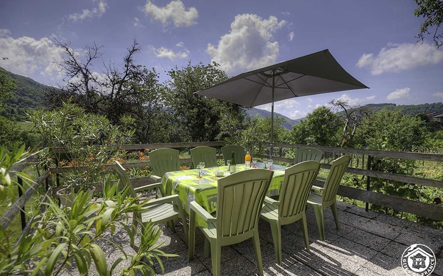 Gîte Les Yeux du Bois