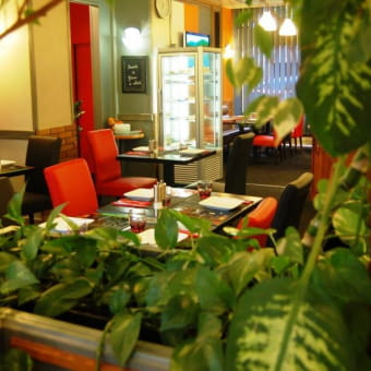 Au Zest Urban Restaurant - BELLEY