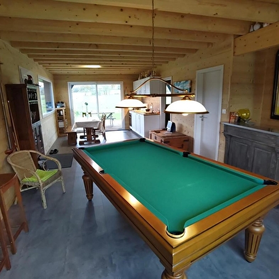 Cerise sous le château