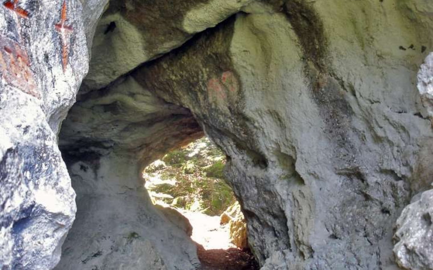 Roche Cave