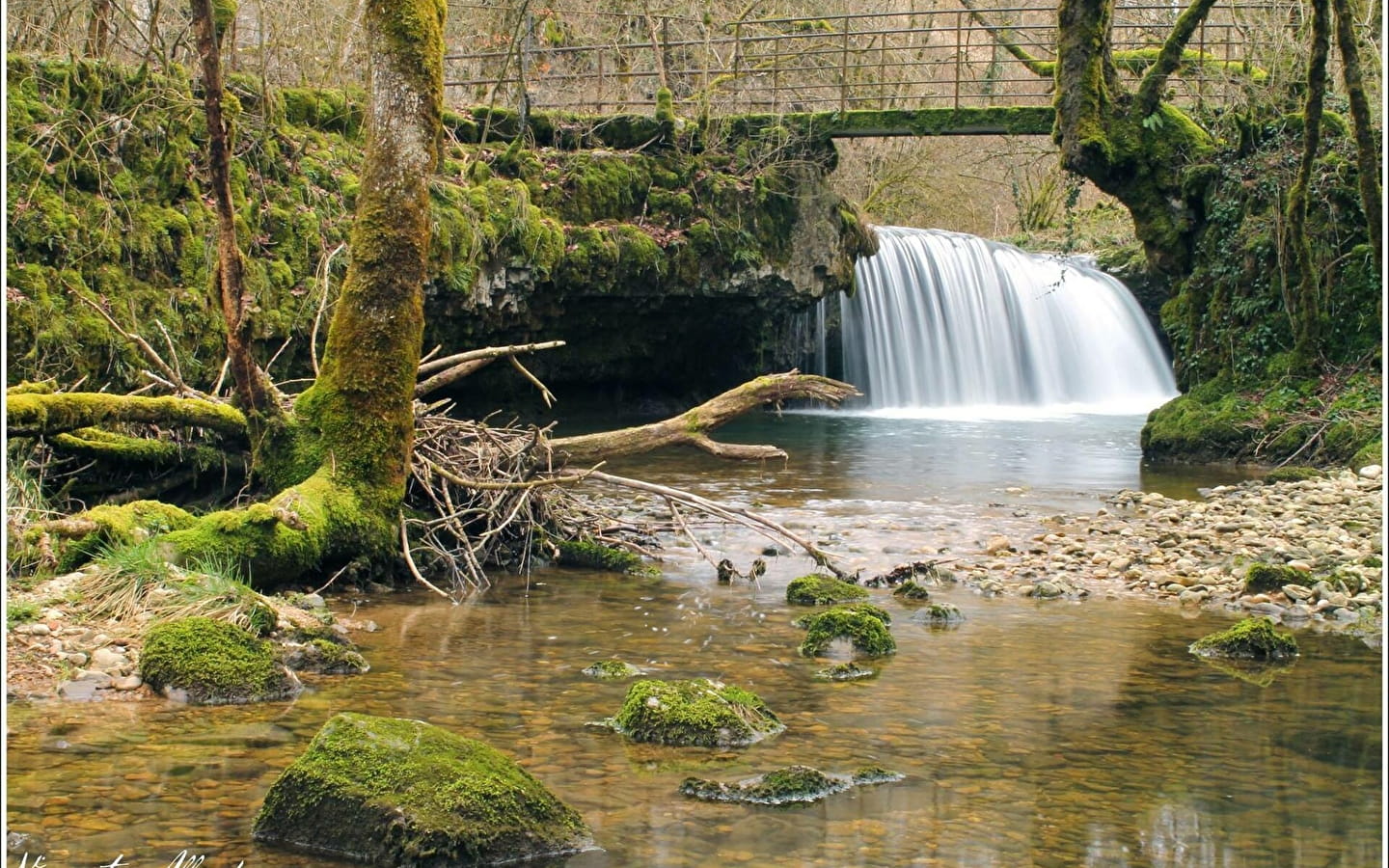 Cascade de la Roche Lamartine