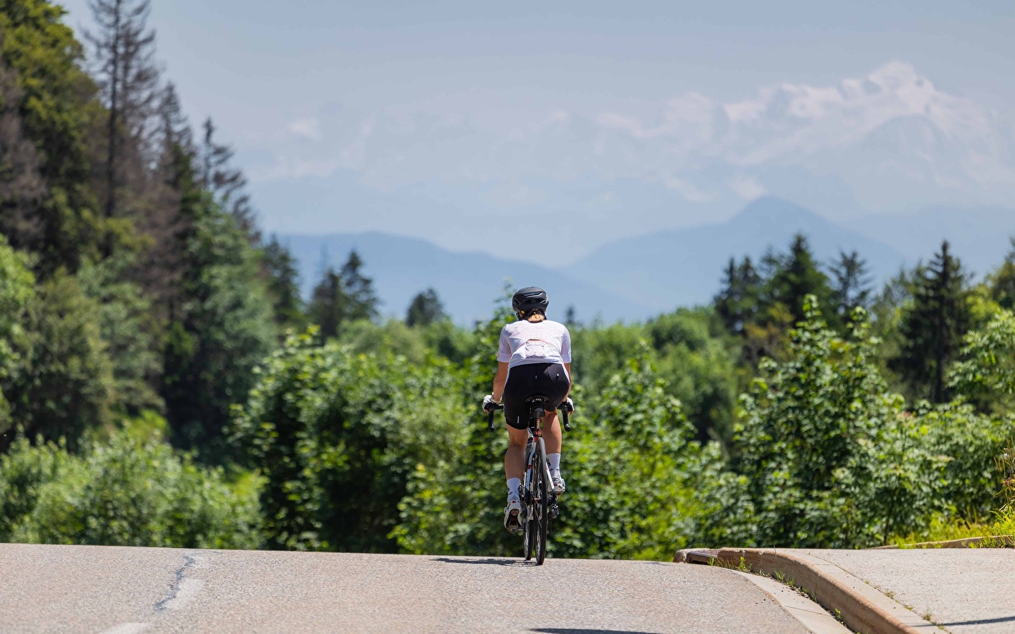 Boven het meer van Genève - Fietsroute 15