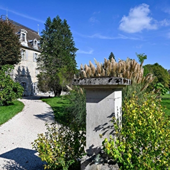 Maison d'hôtes - Le Prieuré de Beaupré - ROCHE-LEZ-BEAUPRE