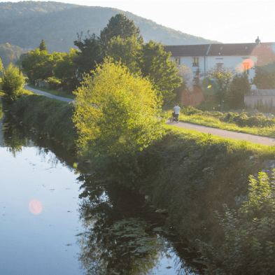 Een lus in de open lucht: Thise-Roche-Chalèze via het Rhône-Rijnkanaal