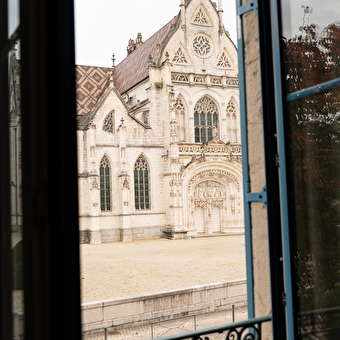 La Loge Marguerite d'Autriche - Appartement d'exception face au Monastère Royal de Brou. - BOURG-EN-BRESSE