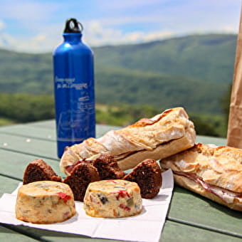 Panier pique-nique Duo avec 'Chez Ysa', l'auberge de la vieille cure - ARANDAS