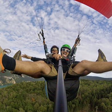 Baptême et école de parapente avec Val'senl'air