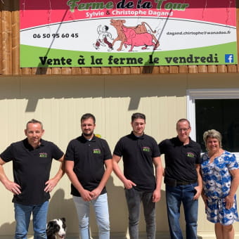 La Ferme de la Tour - Producteur de viande de porc et de viande de race limousine - MASSIGNIEU-DE-RIVES