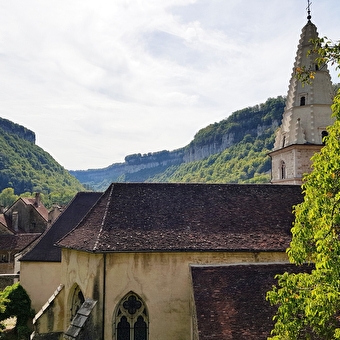 Château Chalon en Baume les Messieurs - 'Mooiste dorpjes van Frankrijk' in de Jura -