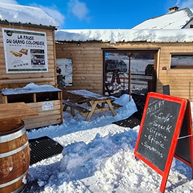 La Pause du Grand Colombier aux Plans d'Hotonnes