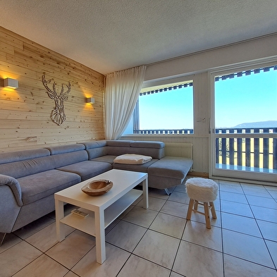 Le Lacuzon- Appartement en résidence - R472CAV00