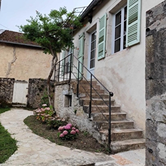 La Maison du Gardien - MONTMIREY-LA-VILLE
