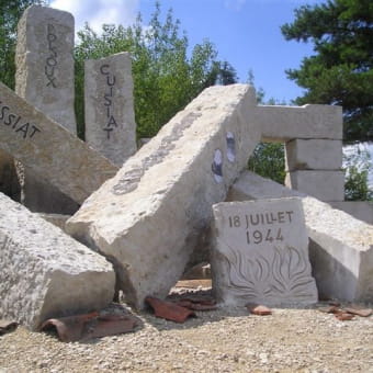 Mémorial du Grand Brûle - COURMANGOUX