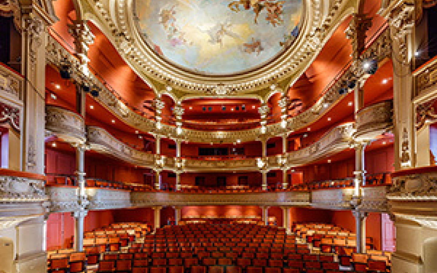 Speciale rondleiding door het theater uit 1903