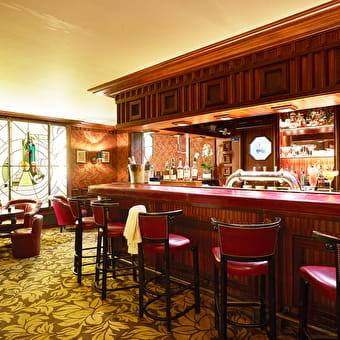 Bar des Présidents du Domaine de Divonne. - DIVONNE-LES-BAINS