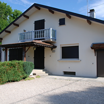 Burnichon Christine - MONNET-LA-VILLE