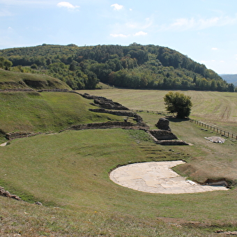Uitzichtpunt lus Freumeuge en oud theater - MANDEURE