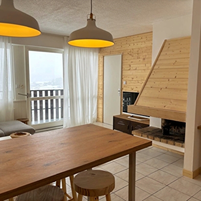 Le Lacuzon- Appartement en résidence - R472CAV00