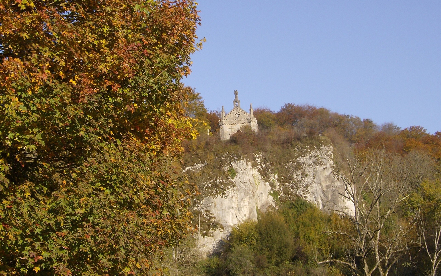 La Source Bleue